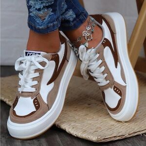 Women Casual Shoes Colorblock Lace-Up Front Skate Shoes